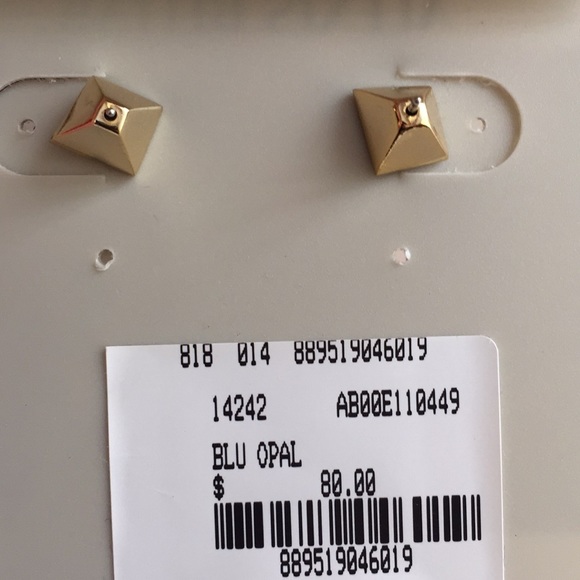 Alexis Bittar blue opal pyramid studs. NWT - Picture 3 of 3